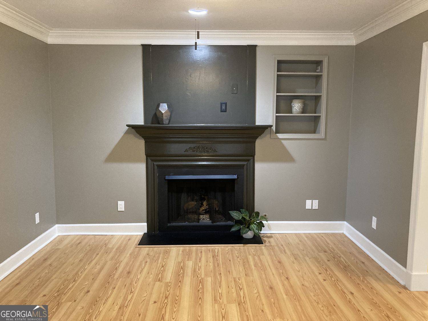 Atlanta, GA 30338,2 Mount Vernon CIR