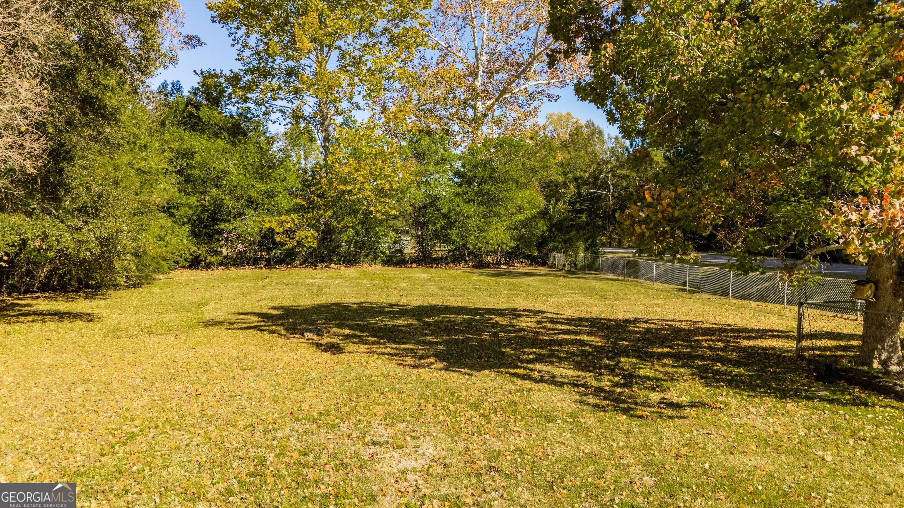 Ashburn, GA 31714,433 S Johnson ST