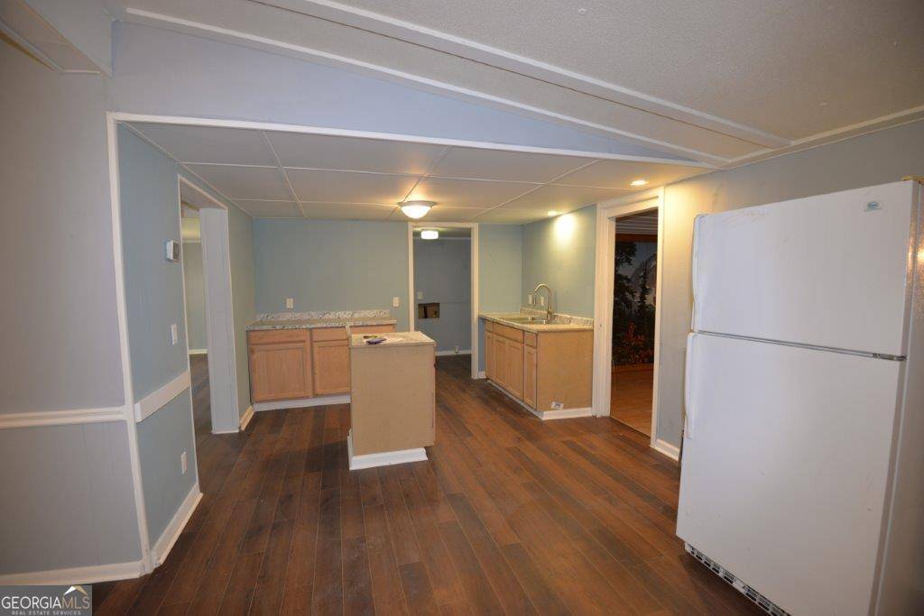 Macon, GA 31211,194 Baker RD