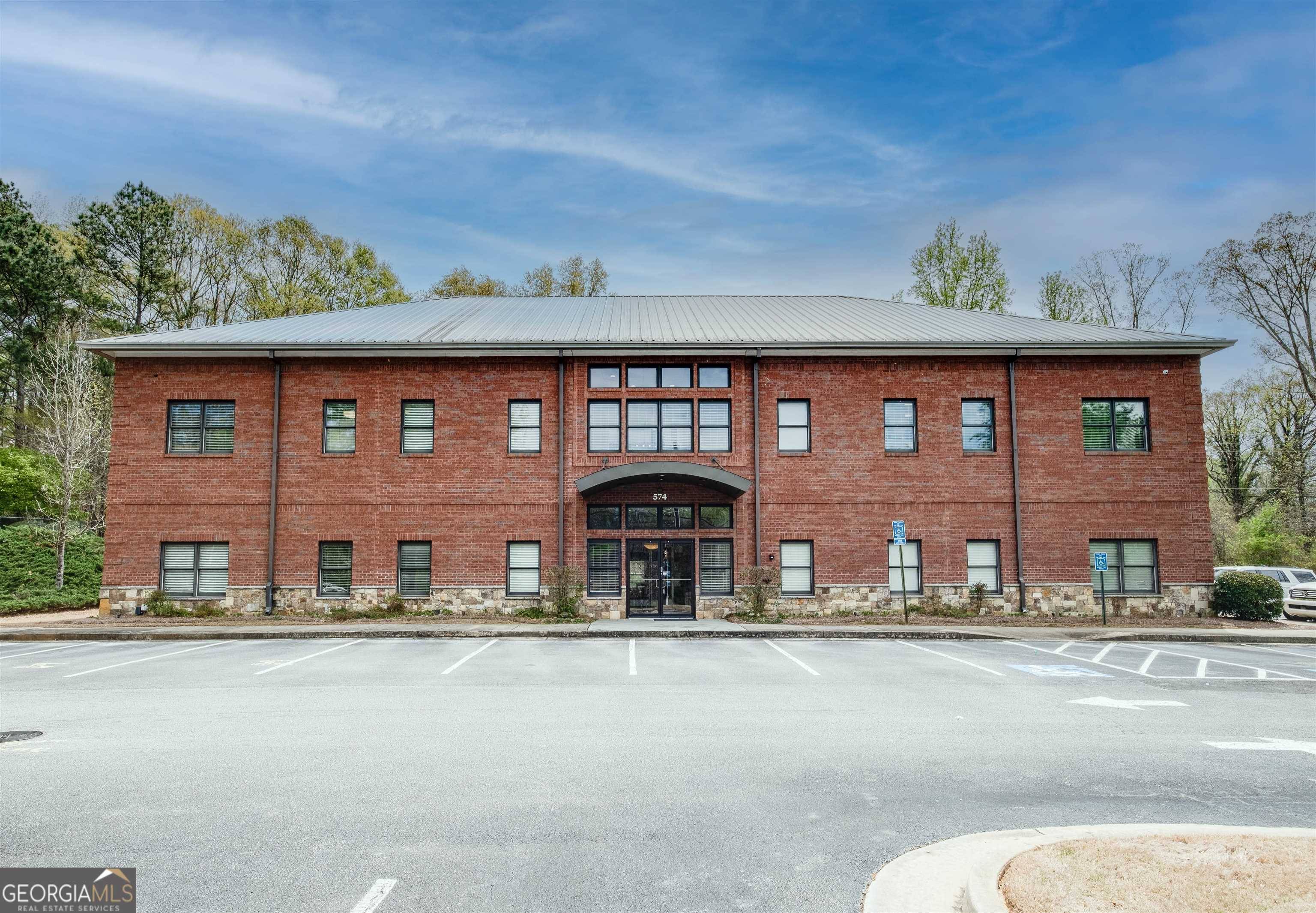 Loganville, GA 30052,574 Conyers RD