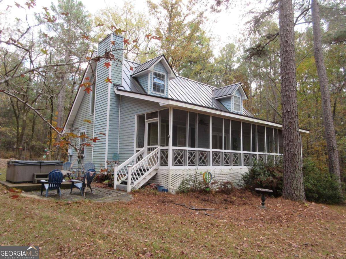 Sparta, GA 31087,9 Syrup LN