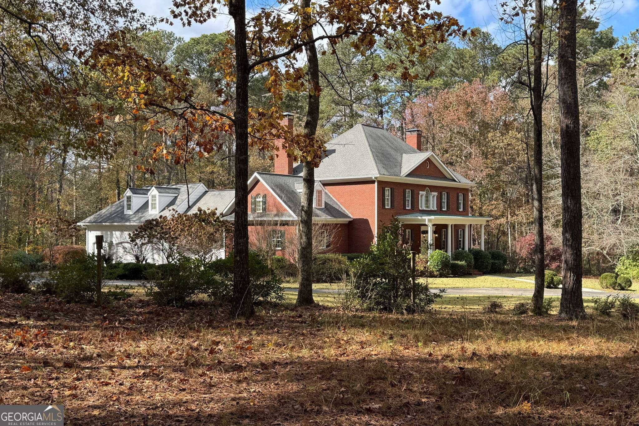 Chattahoochee Hills, GA 30268,8467 Hearn RD