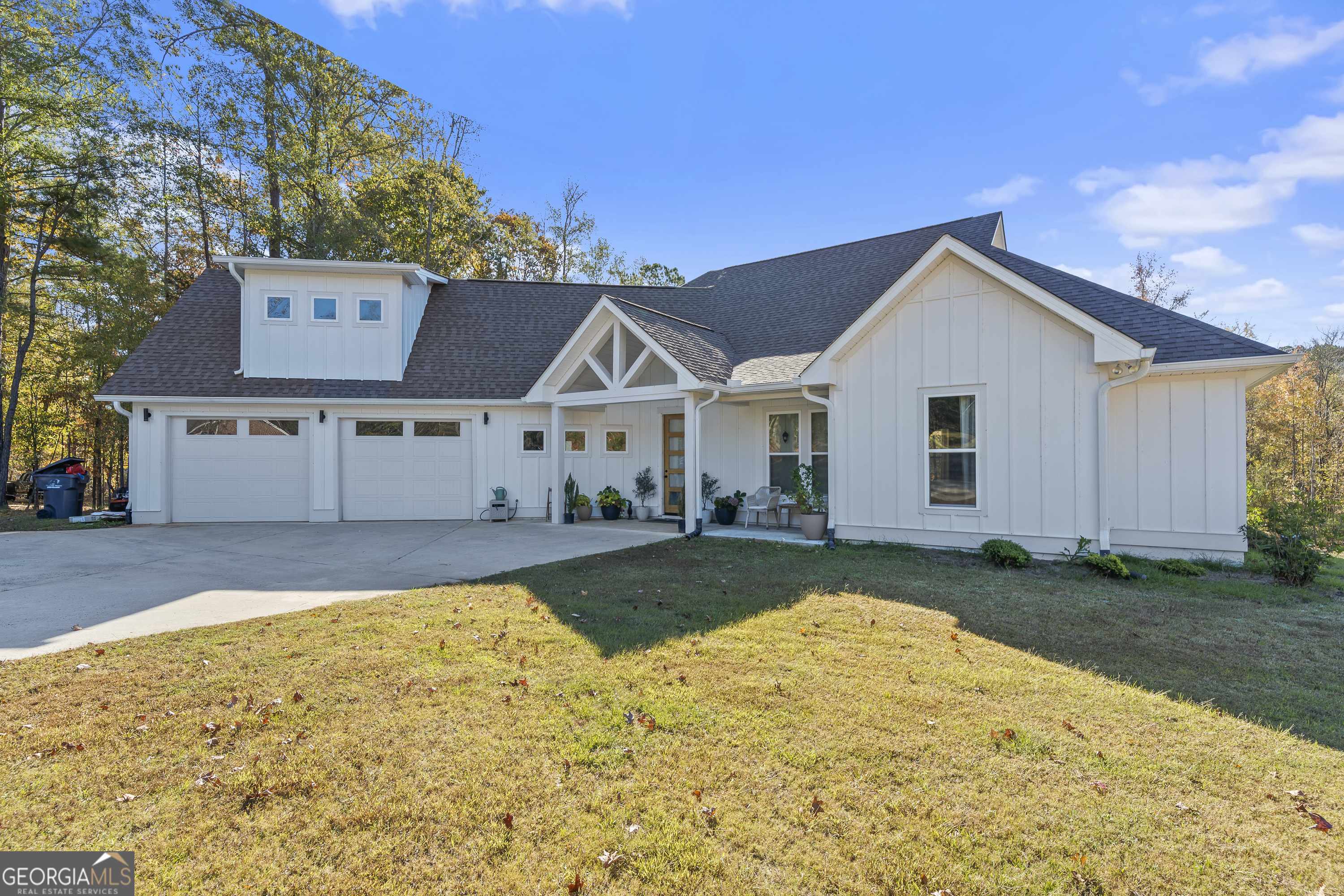 Milledgeville, GA 31061,131 Cords Bridge RD NE