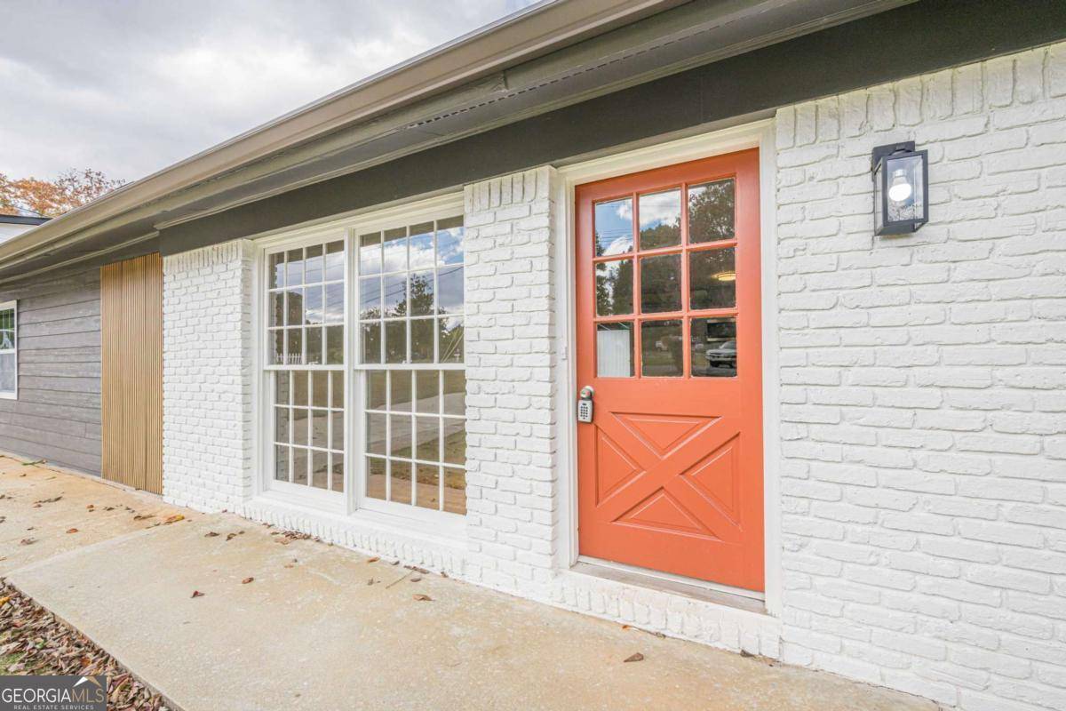 Norcross, GA 30093,1368 Breezy CIR