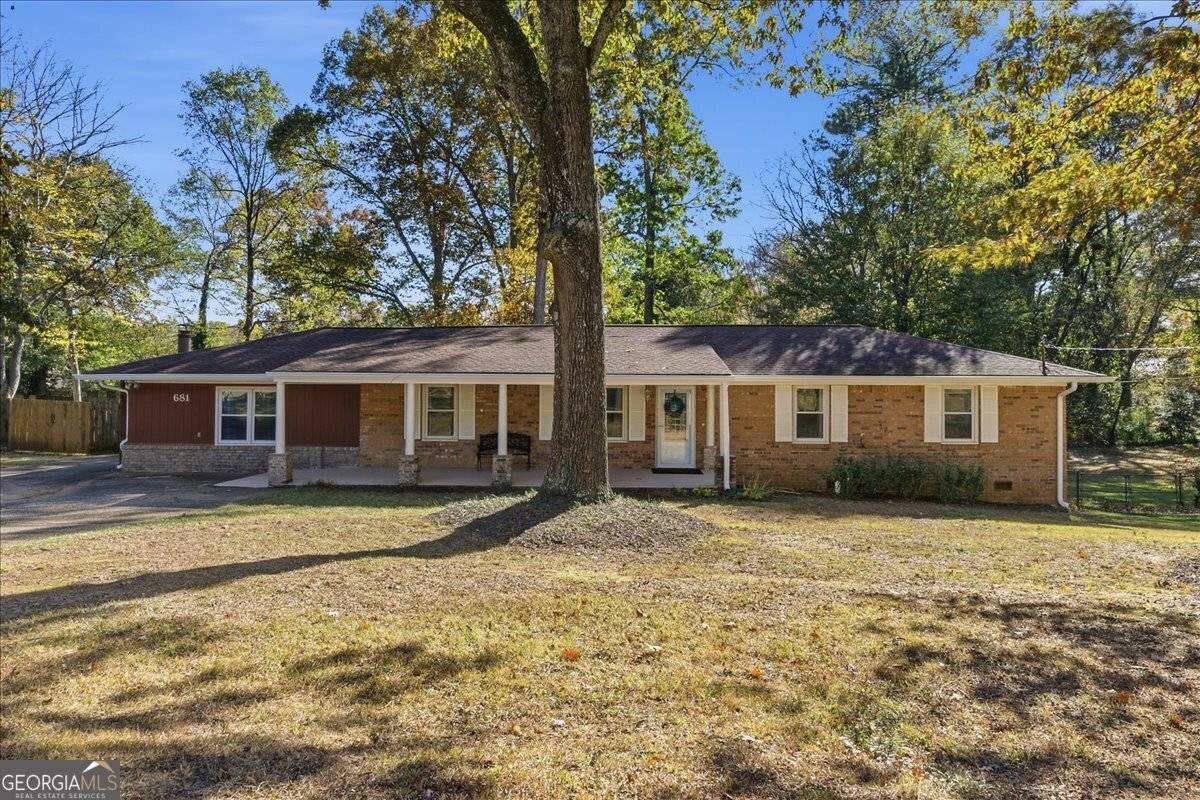 Mableton, GA 30126,681 Manor Ridge DR SW