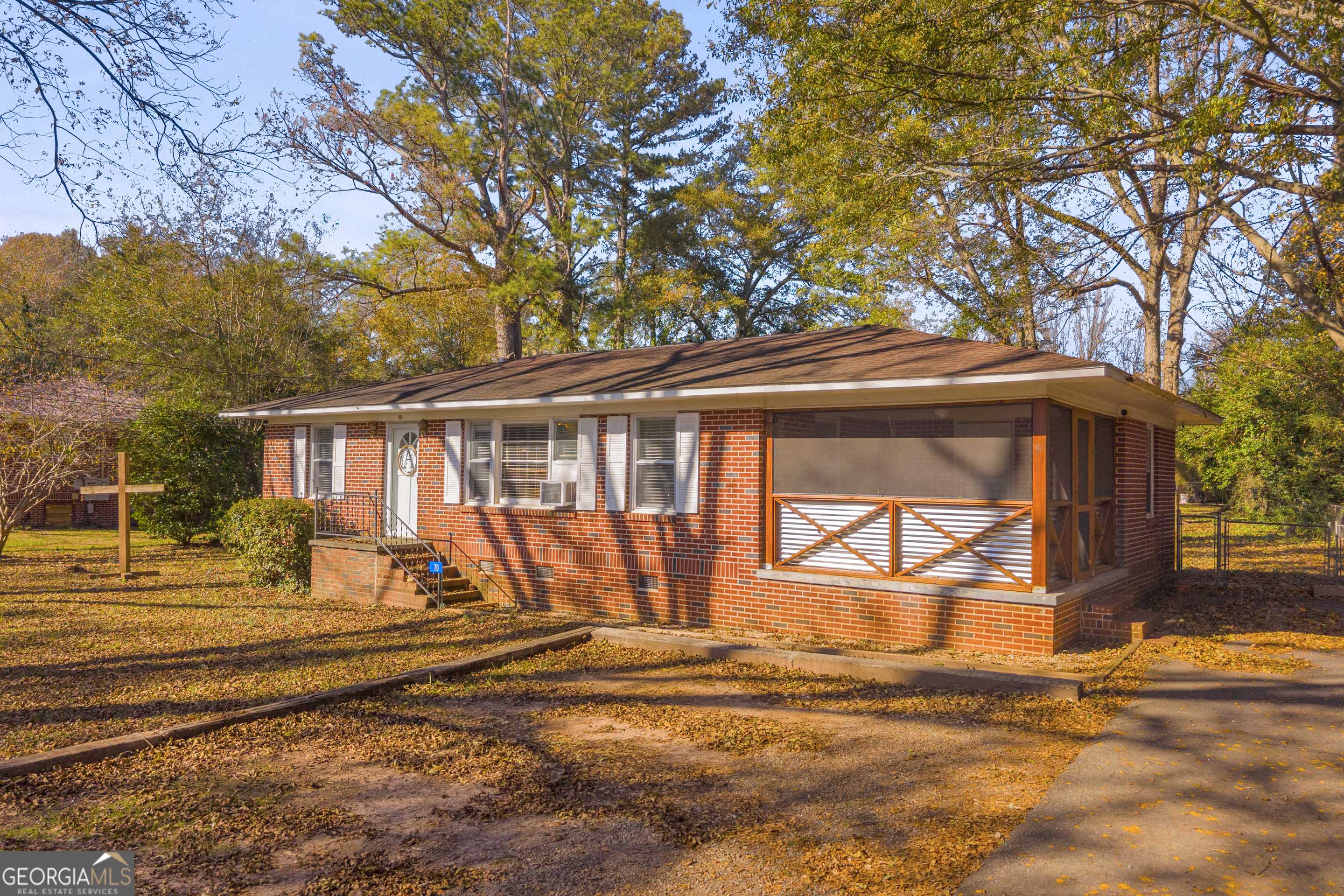 Royston, GA 30662,70 Bowers ST