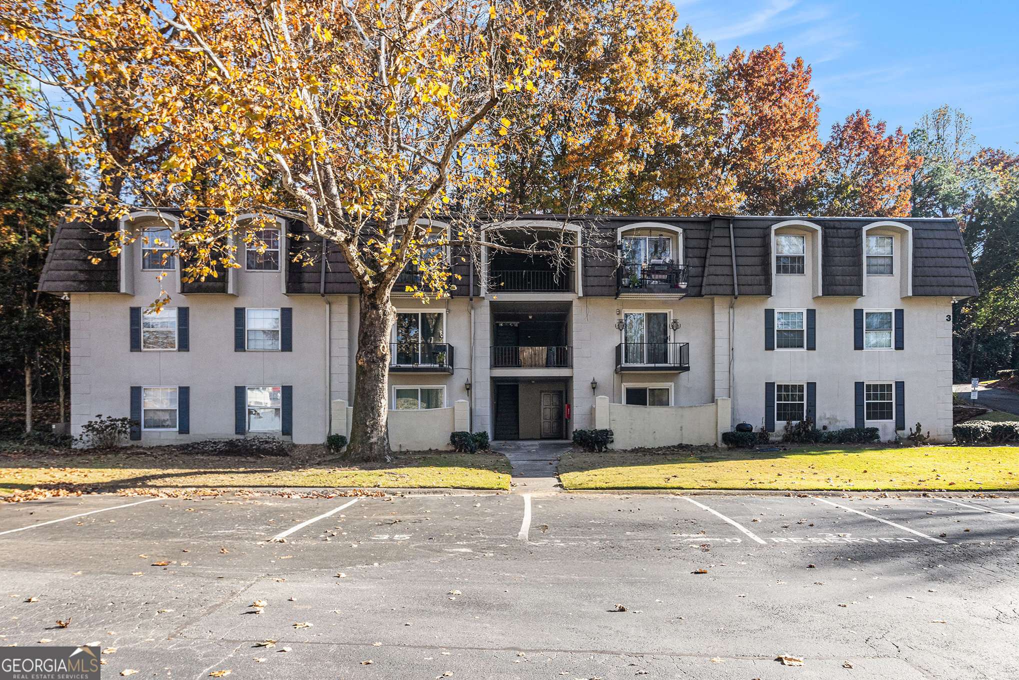 Atlanta, GA 30328,725 Dalrymple RD #3H