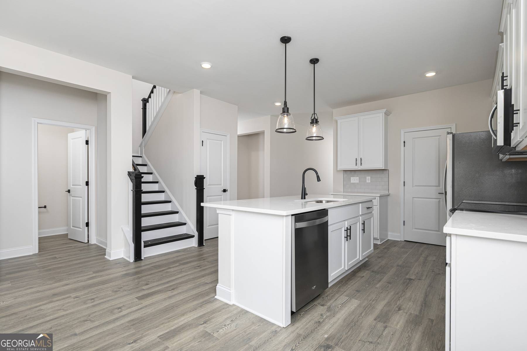 Dallas, GA 30157,586 Cantrell DR