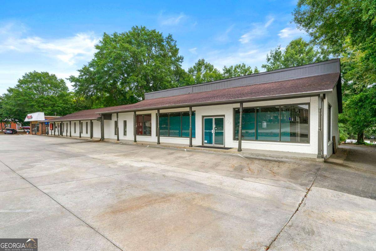 Fayetteville, GA 30214,125 & 145 Georgia AVE