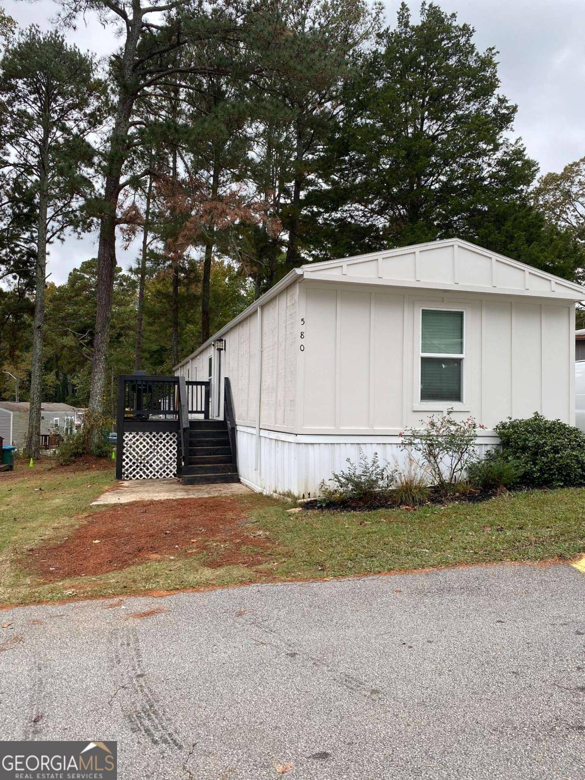 Stone Mountain, GA 30087,580 overlook DR