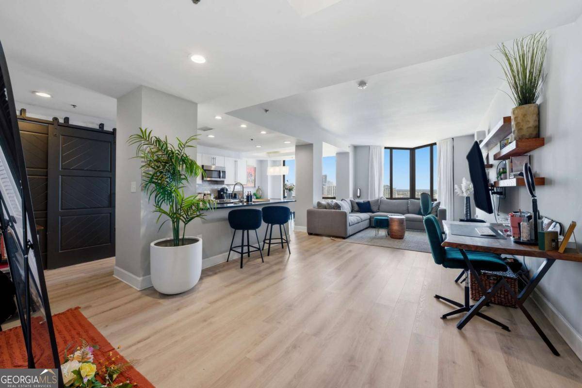 Atlanta, GA 30305,2870 Pharr Court South NW #3002