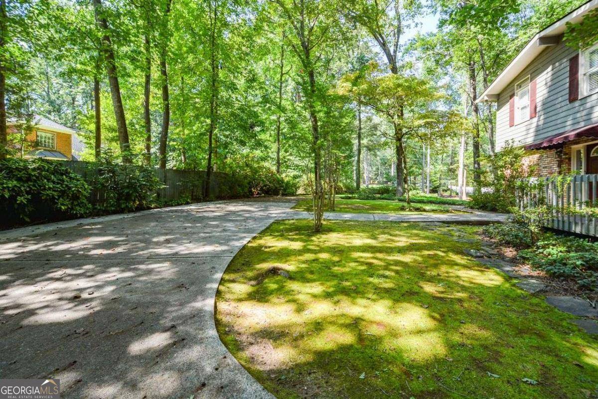 Marietta, GA 30064,852 Hickory DR SW