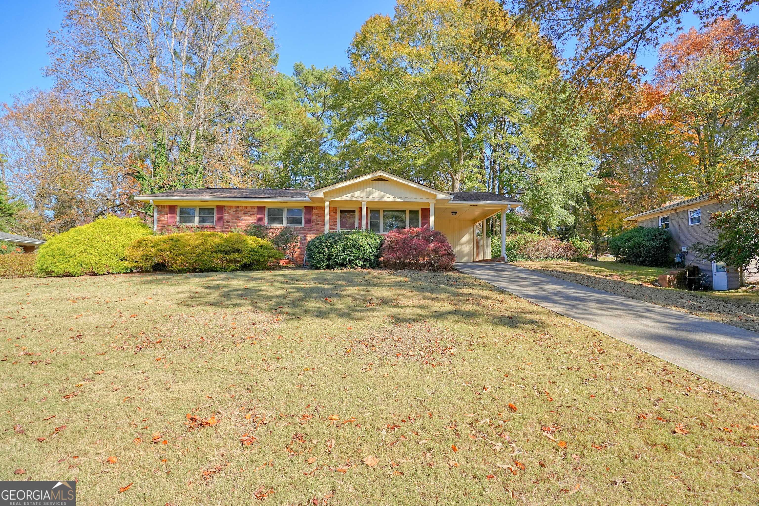 Mableton, GA 30126,137 Douglas DR SE