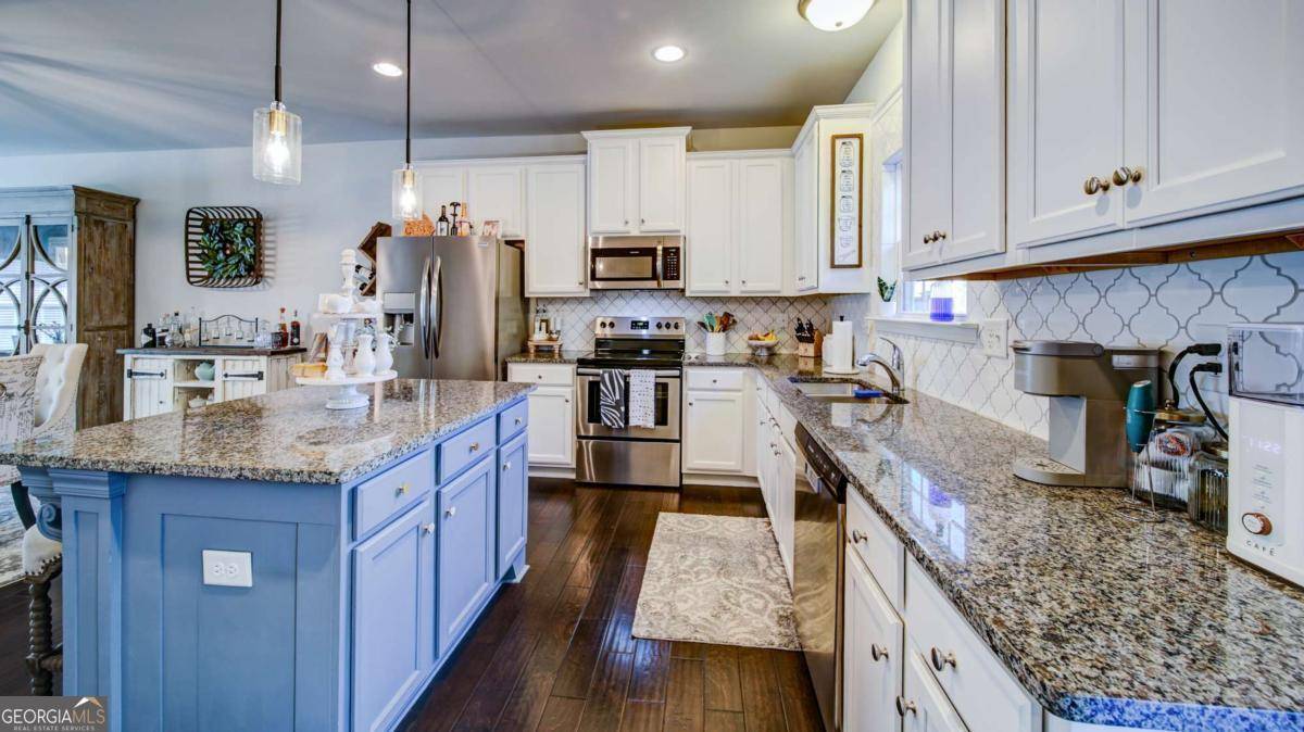 Buford, GA 30518,4173 Chatham Ridge DR