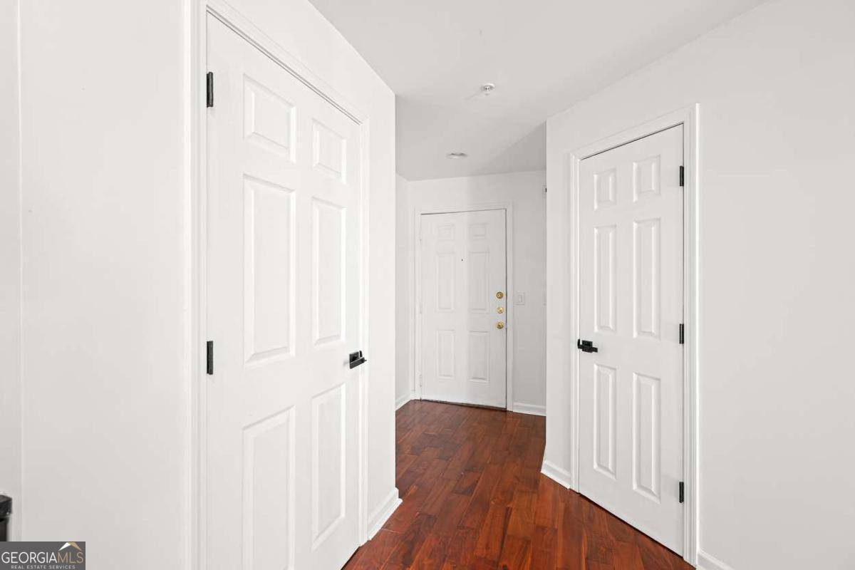 Atlanta, GA 30324,2700 Pine Tree RD NE #1219