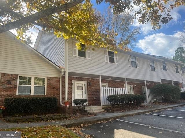 Norcross, GA 30093,5950 Wintergreen RD