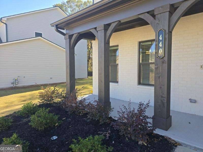 Hoschton, GA 30548,440 Winding Rose DR