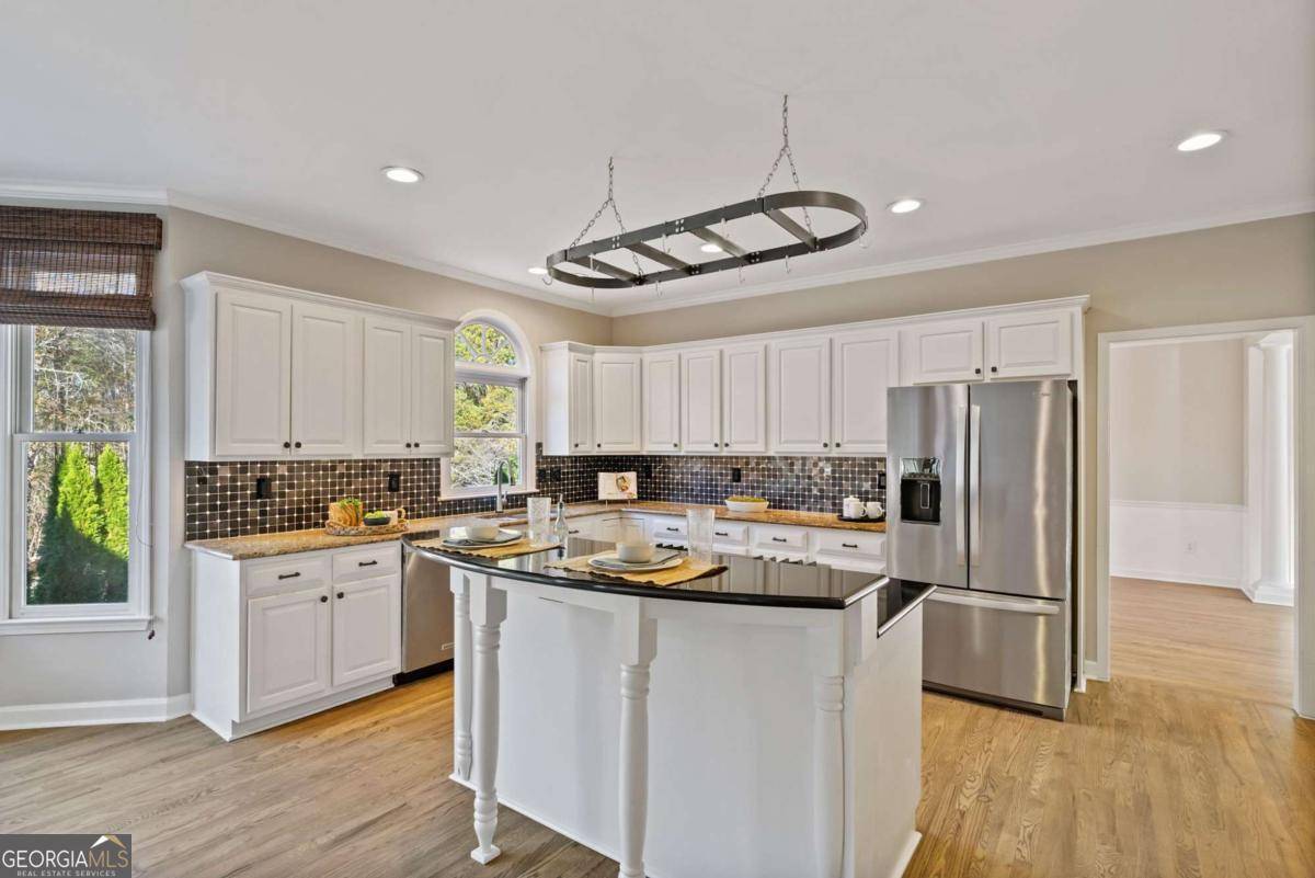 Suwanee, GA 30024,812 Lakemere Crest