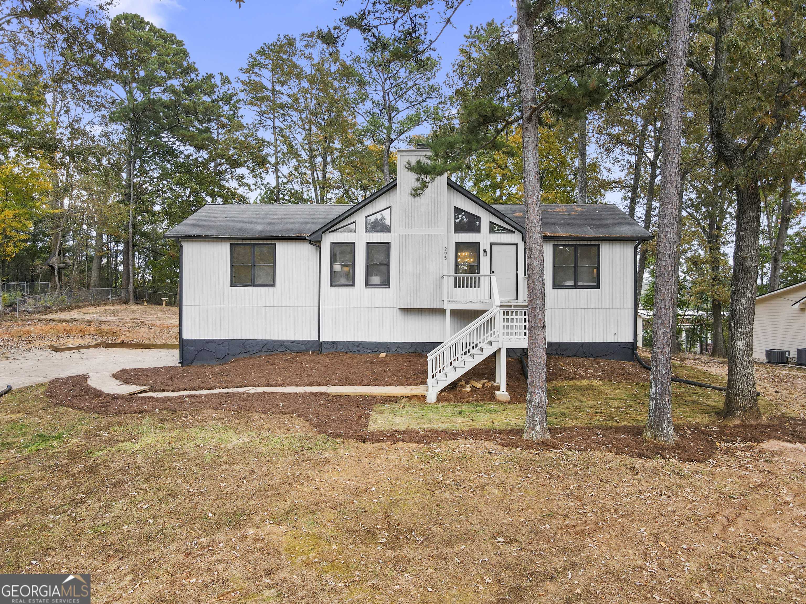 Canton, GA 30114,295 Lori LN