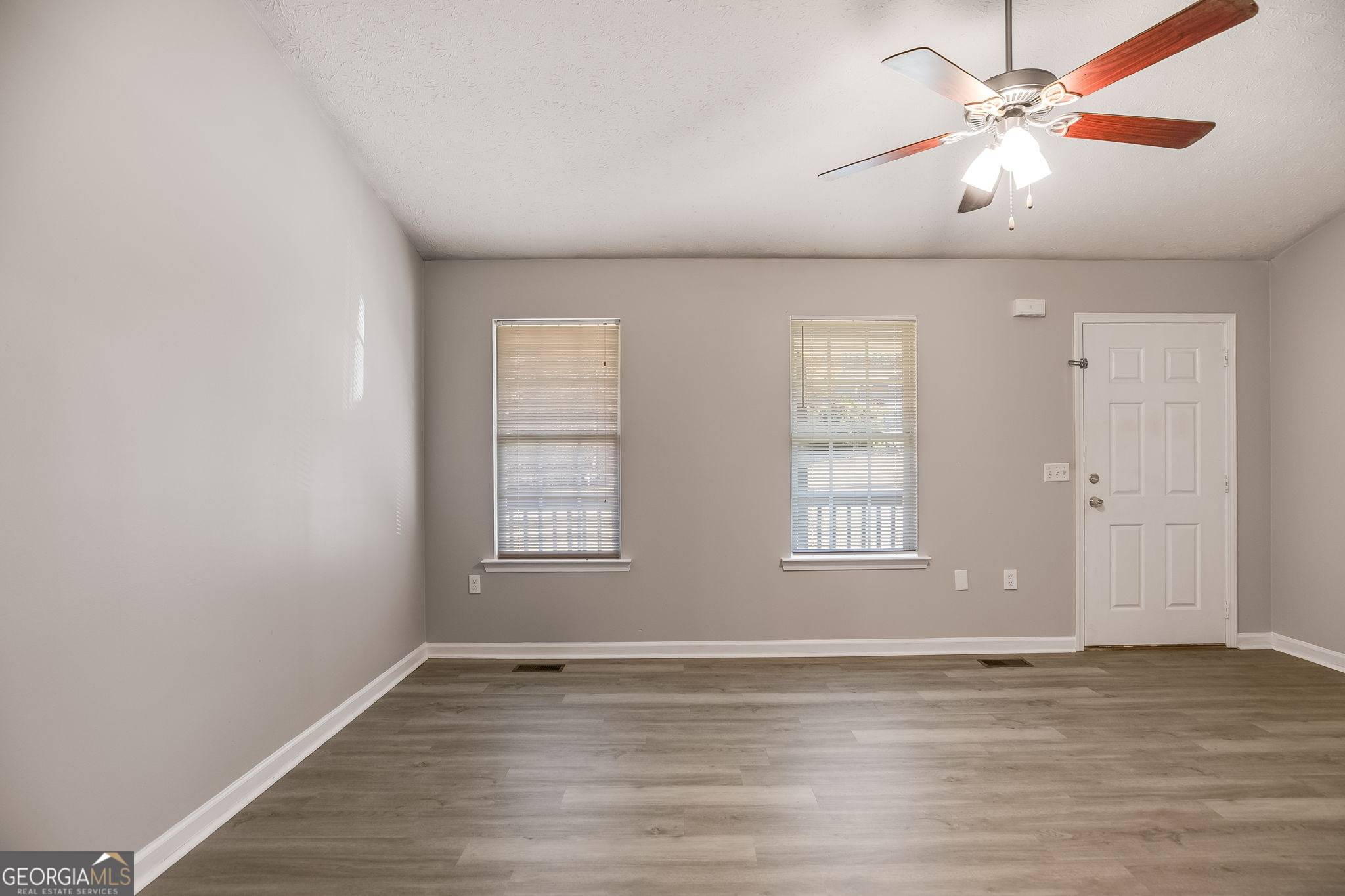 Dallas, GA 30157,18 Twin Oaks LN