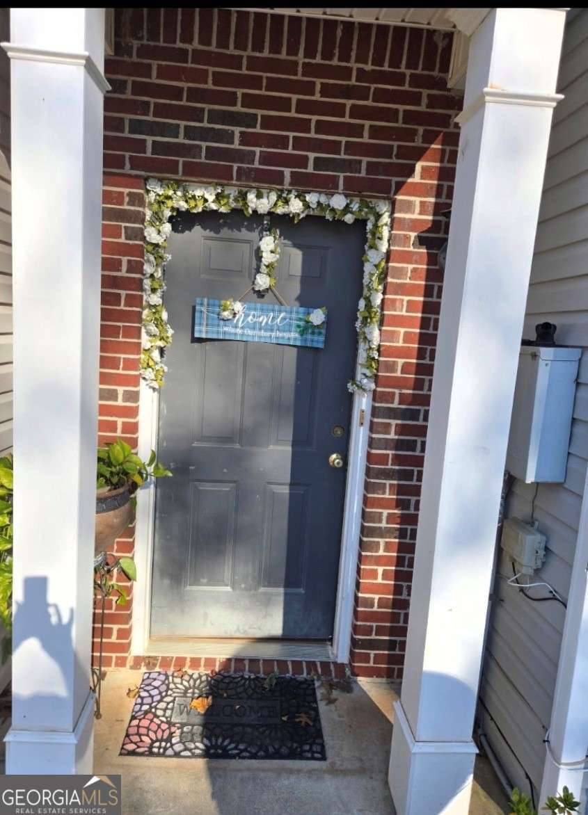 Newnan, GA 30263,175 CHASTAIN WAY