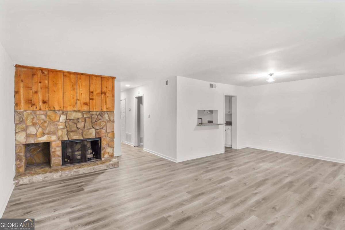 Stone Mountain, GA 30083,4705 Mariners WAY