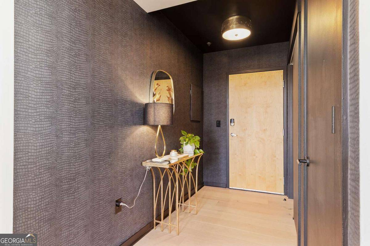 Atlanta, GA 30307,245 N Highland AVE NE #323