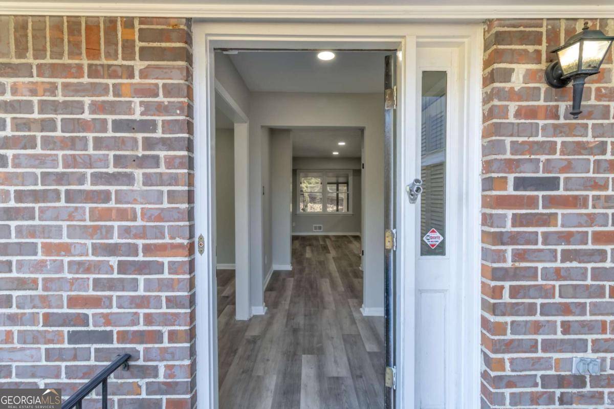 Lilburn, GA 30047,5618 Fern Creek DR SW