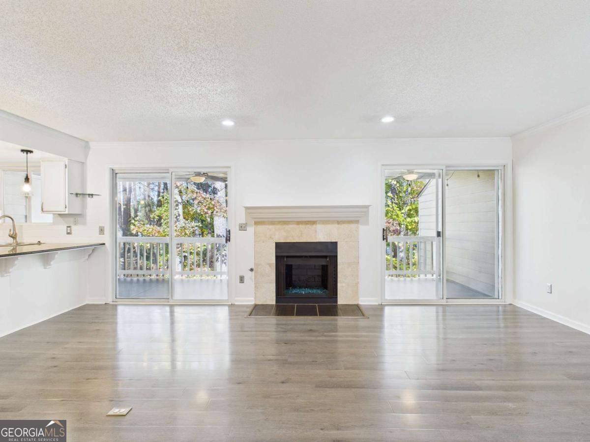 Smyrna, GA 30080,32 Rumson CT SE