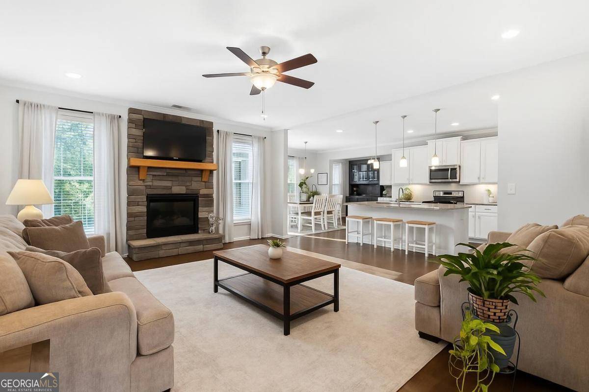 Ball Ground, GA 30107,8745 Hightower RDG