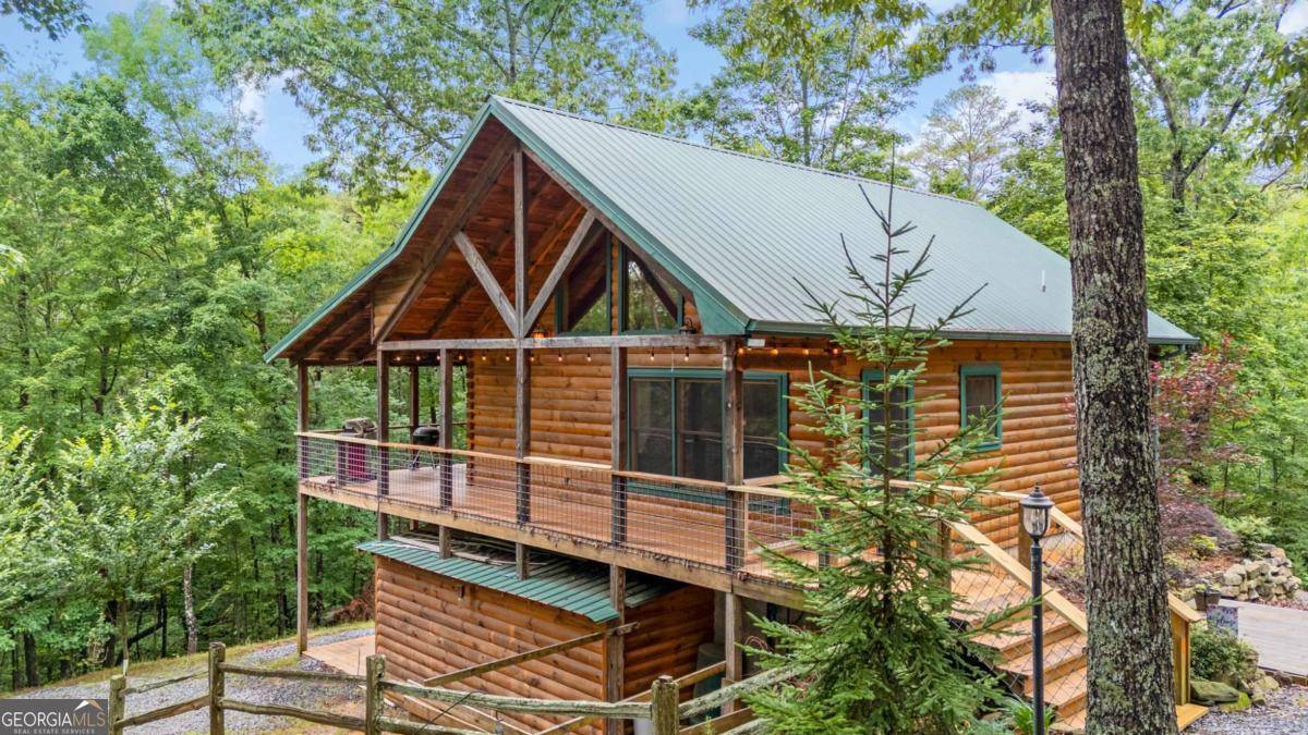 Ellijay, GA 30540,165 Hunter RDG