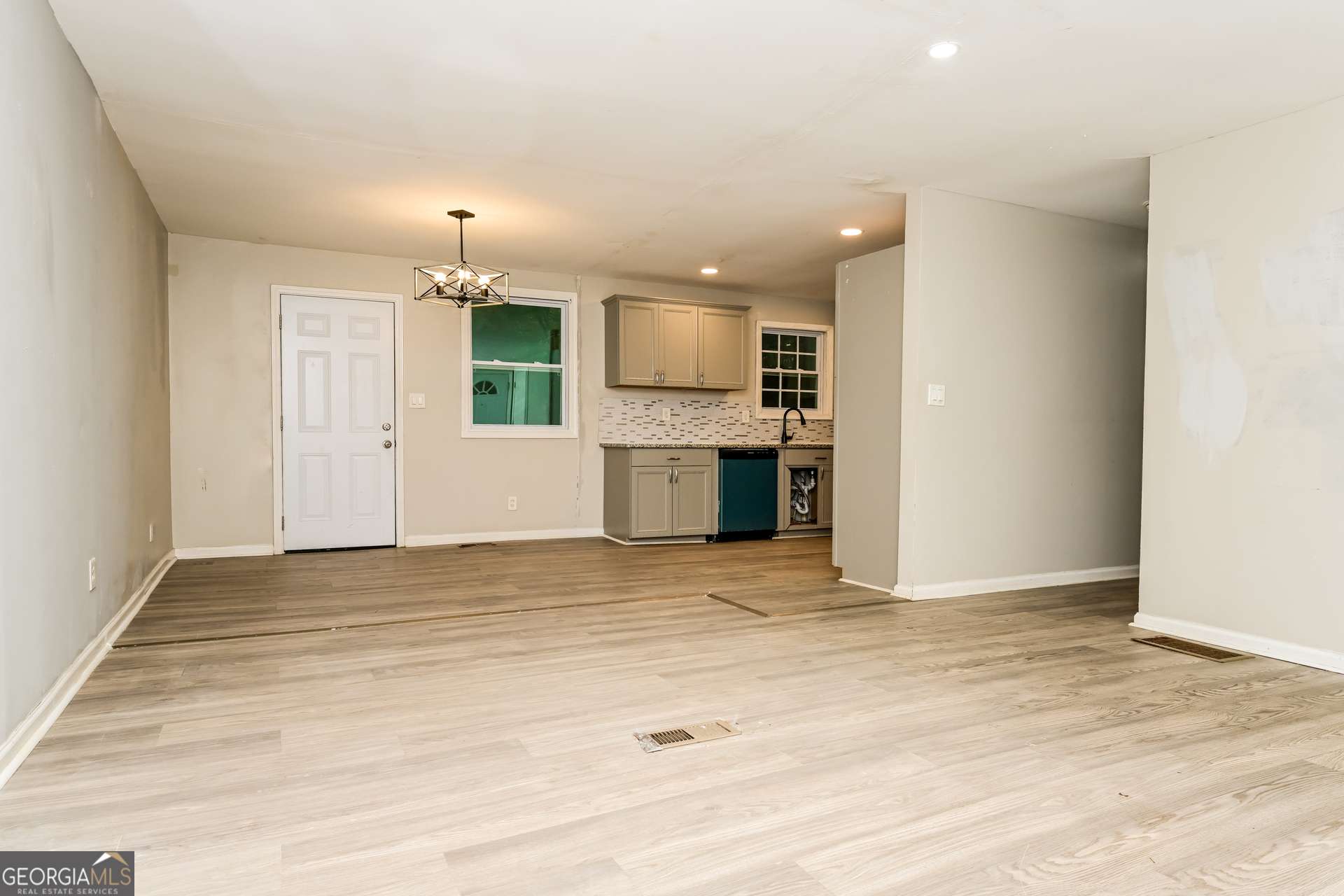 Atlanta, GA 30354,3382 Renault RD SE