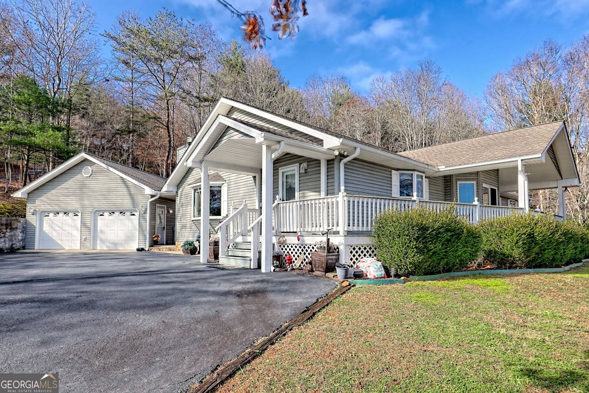 Young Harris, GA 30582,5753 Jackson LN