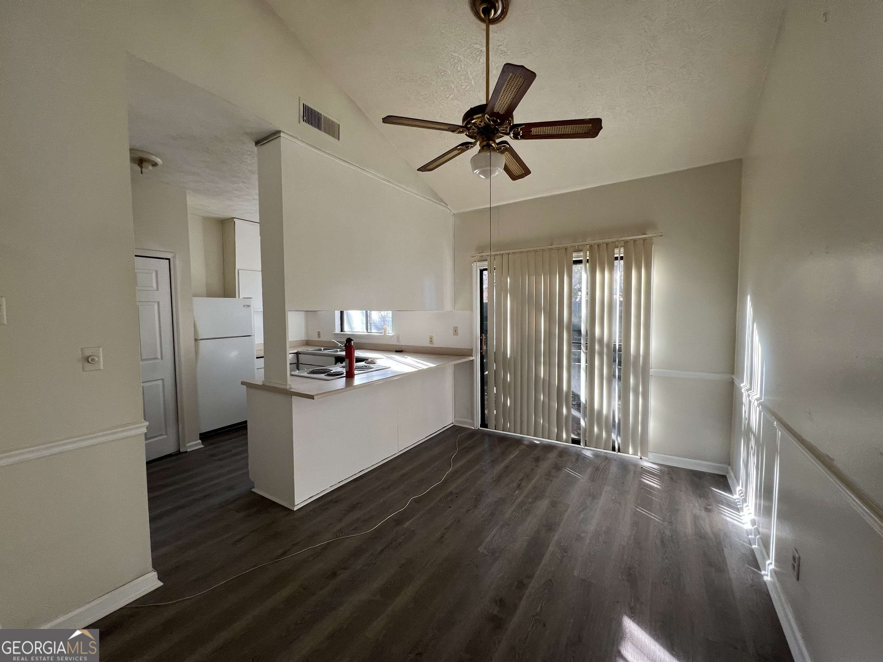 Riverdale, GA 30274,7560 Taylor RD ## 5