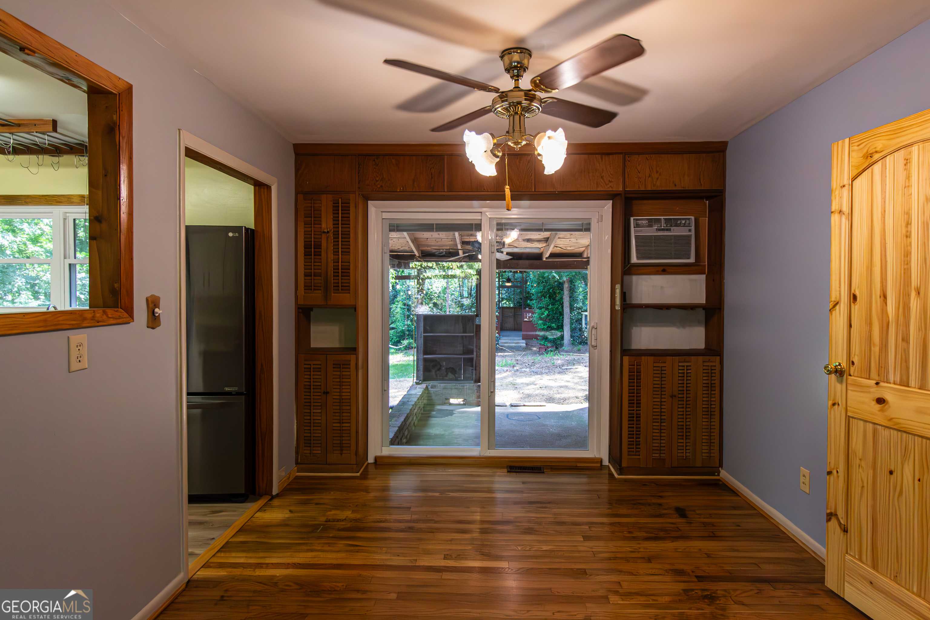 Athens, GA 30605,1037 College Station RD