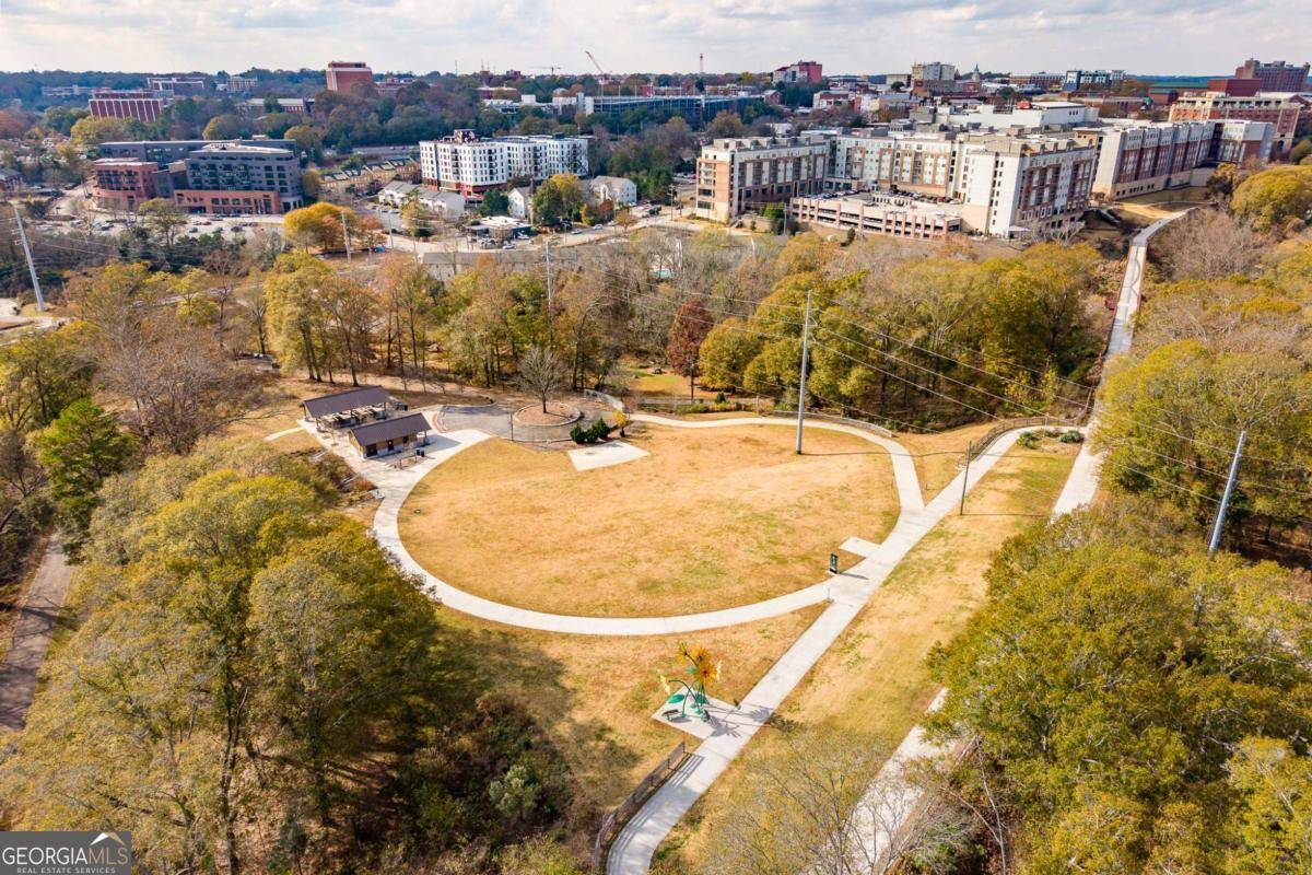 Athens, GA 30605,225 Oak ST #143