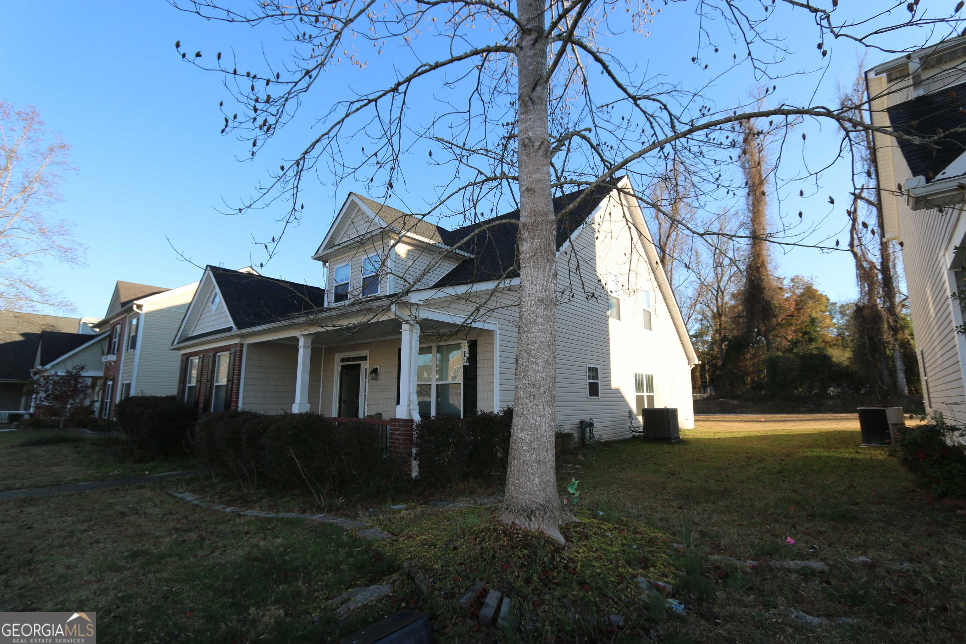 Hogansville, GA 30230,206 Fox Chase WAY