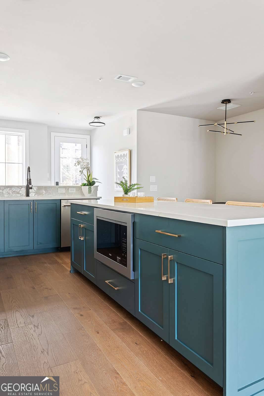 Alpharetta, GA 30009,7130 Summit PL