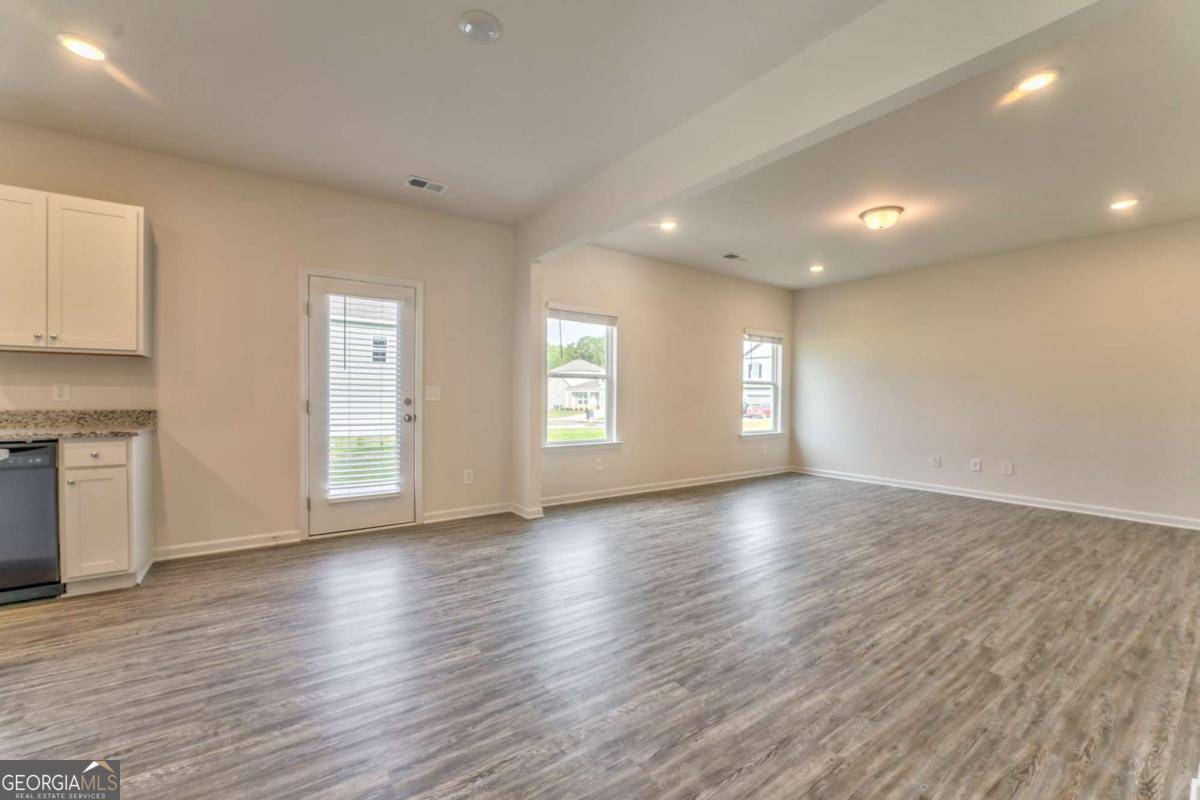 Rome, GA 30161,16 Longbrooke DR SE