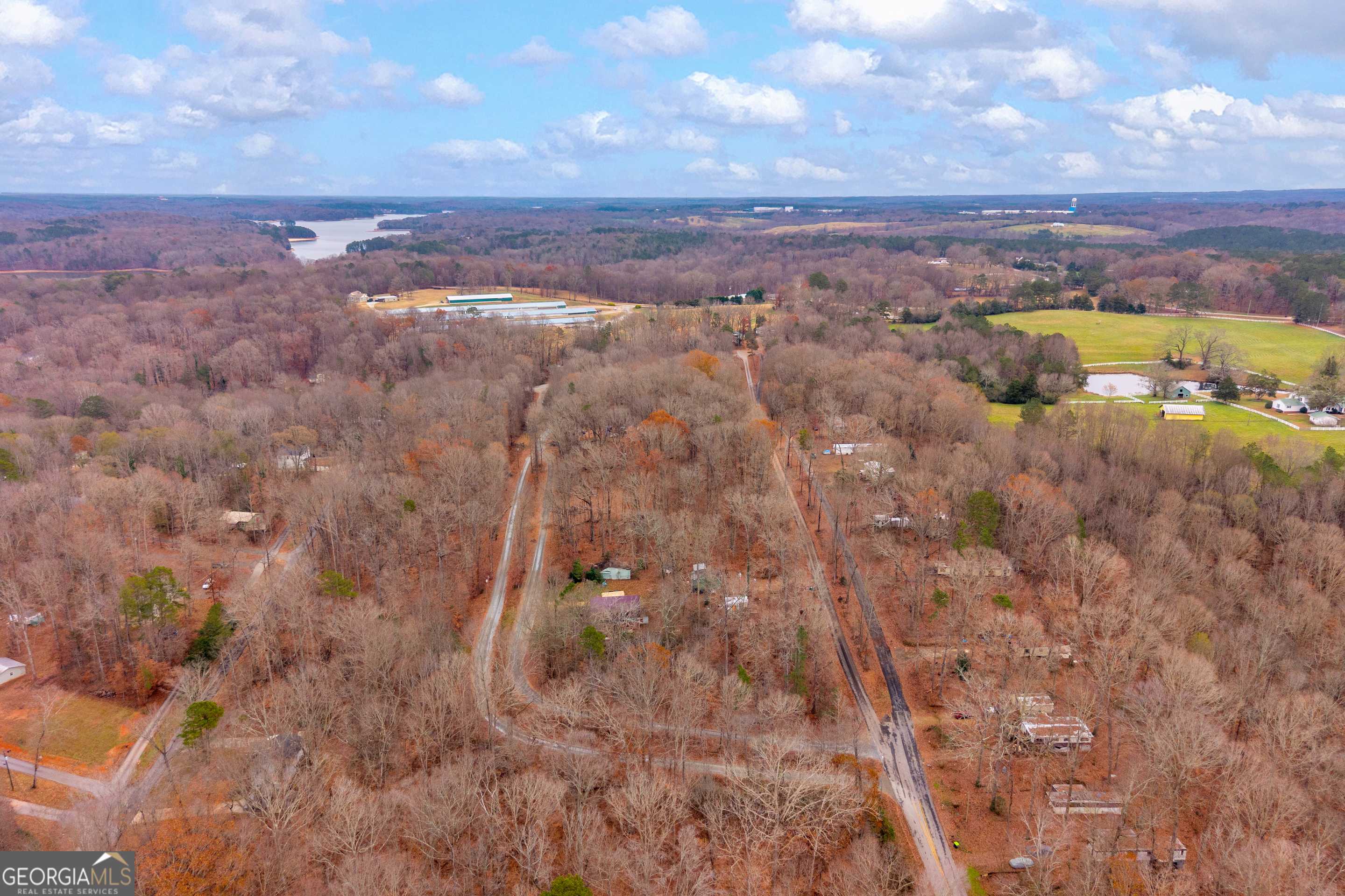 Lavonia, GA 30553,270 Ridgeview DR