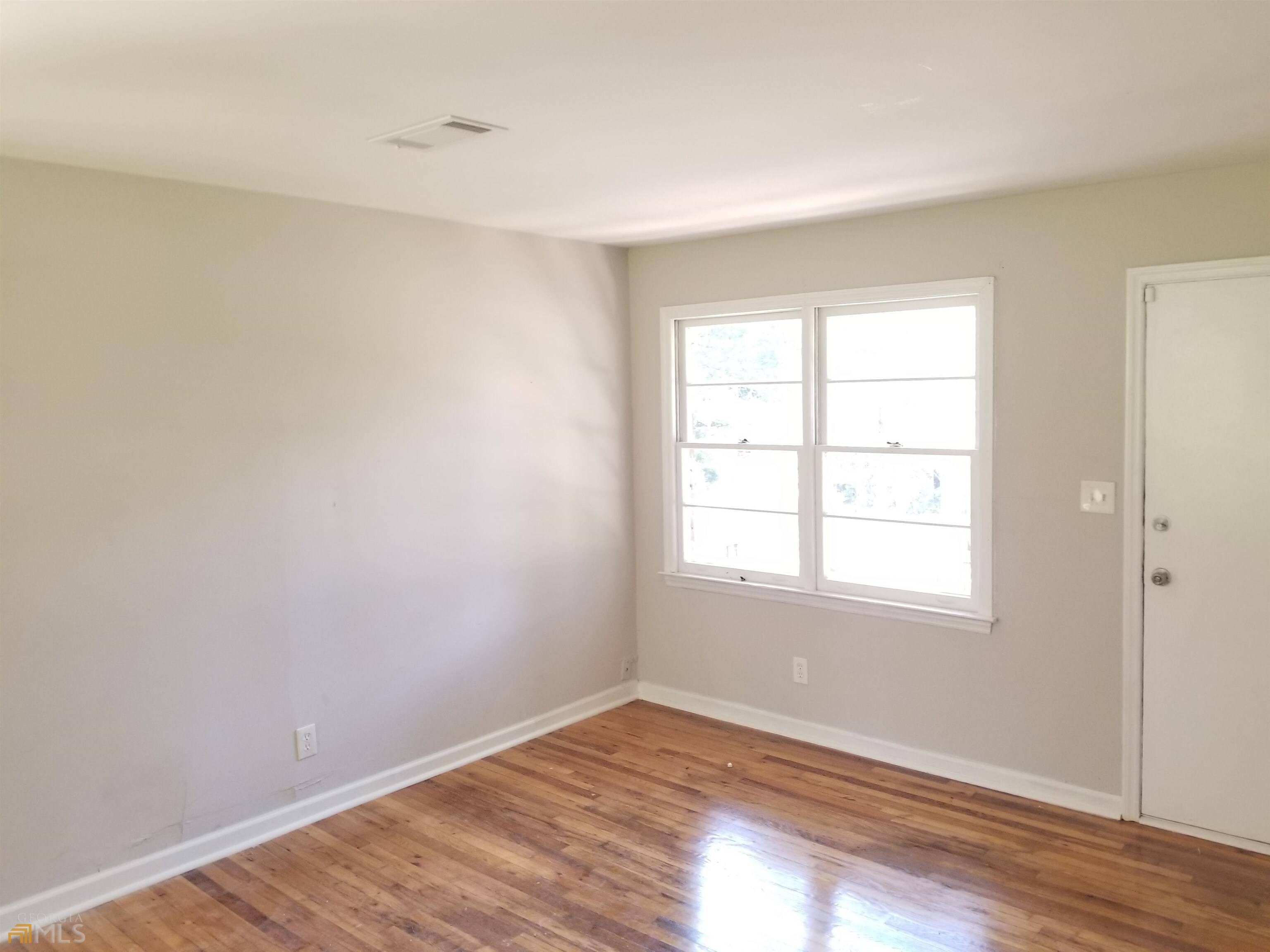 Ellenwood, GA 30294,2581 Oak CIR