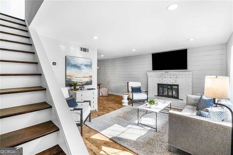 Atlanta, GA 30309,136 Peachtree Memorial DR NW #NC8