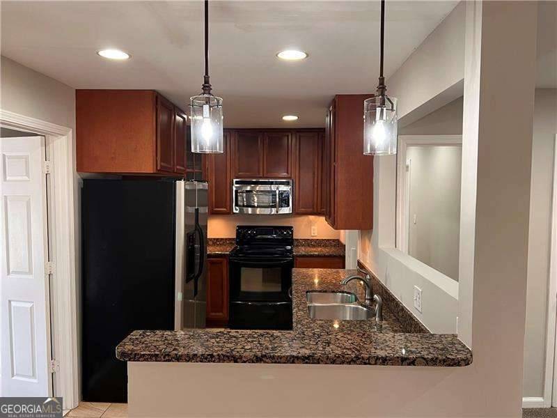 Marietta, GA 30060,2047 Panstone CT SW