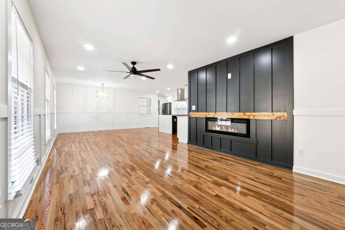 Snellville, GA 30078,2055 Oak RD