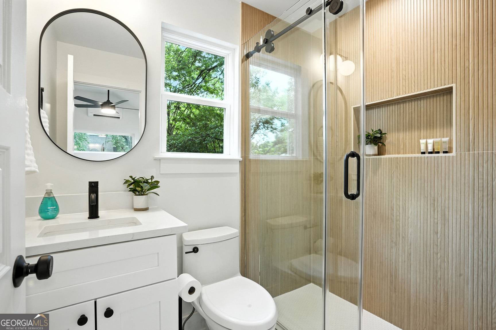 Atlanta, GA 30316,1597 Glenwood AVE SE