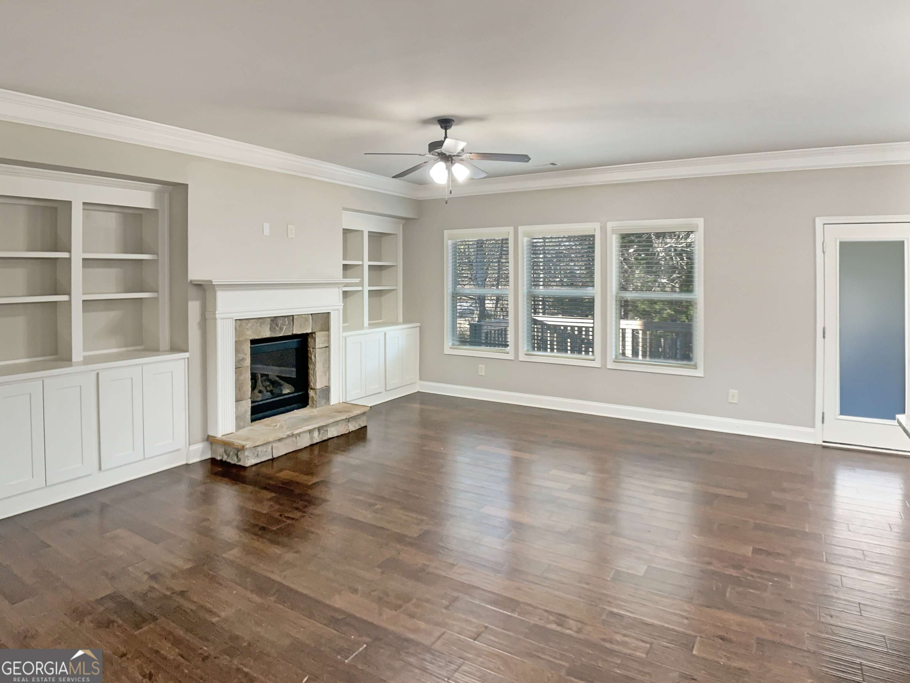 Dacula, GA 30019,990 Mulberry Bay DR