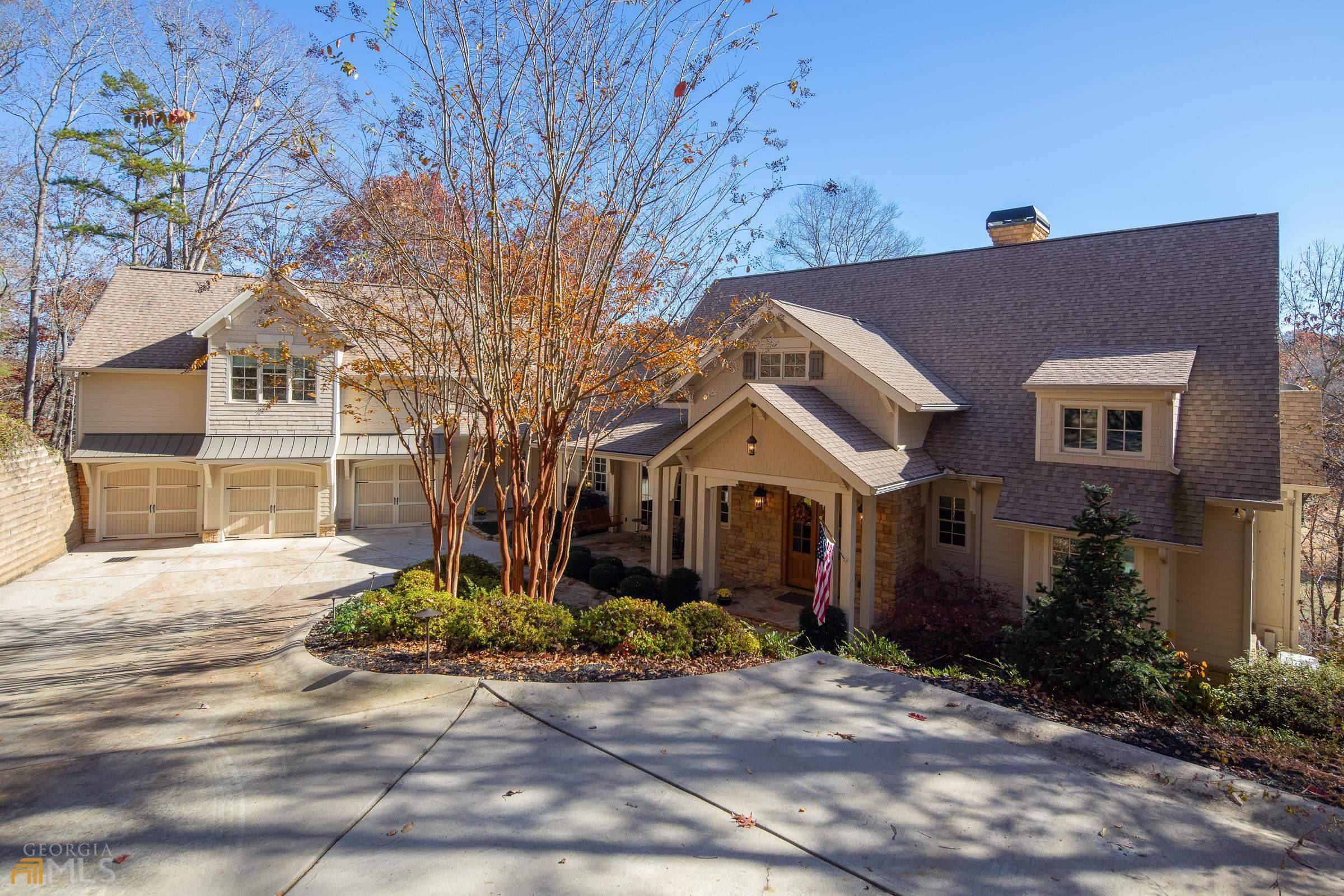 Dahlonega, GA 30533,604 Golden Bear PASS