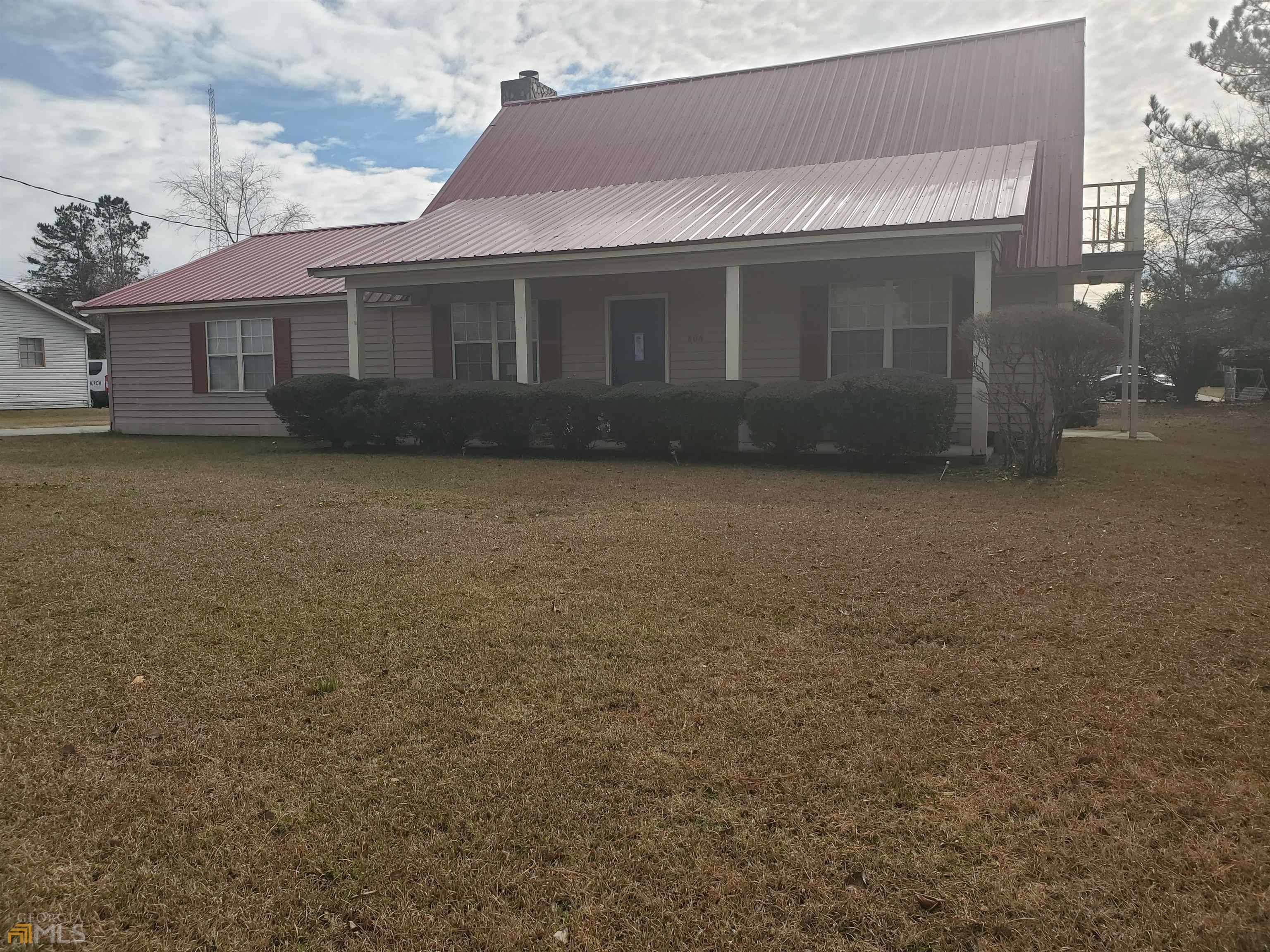 Dublin, GA 31021,806 Thomaston