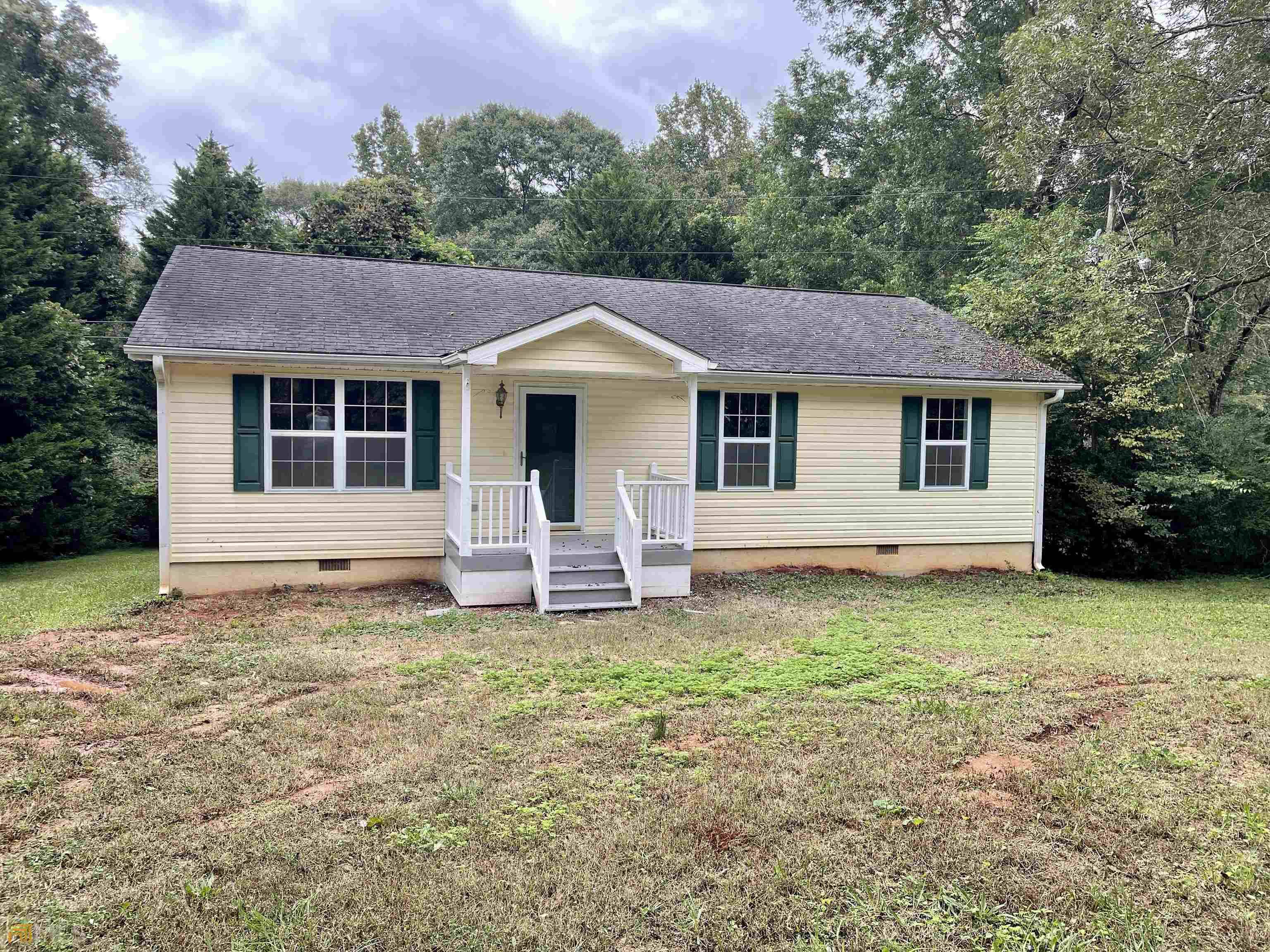 Newnan, GA 30263,89 E Front