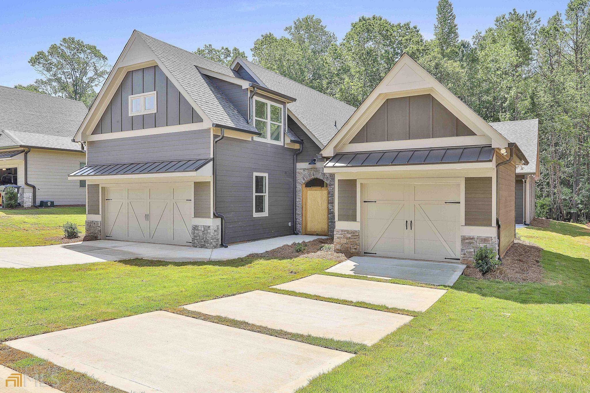 Peachtree City, GA 30269,714 Magnolia